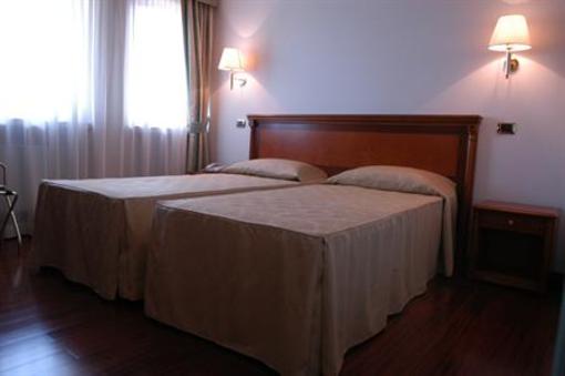 фото отеля Pilgrim's Hotel Cicognolo