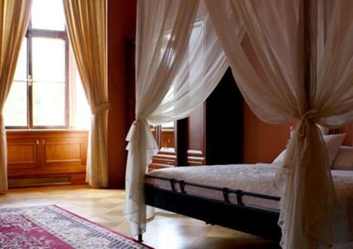 фото отеля Hotel Zamek Cerveny Hradek