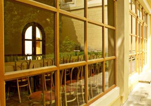 фото отеля Hotel Zamek Cerveny Hradek