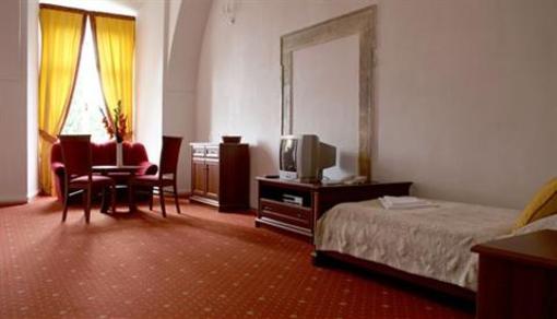 фото отеля Hotel Zamek Cerveny Hradek
