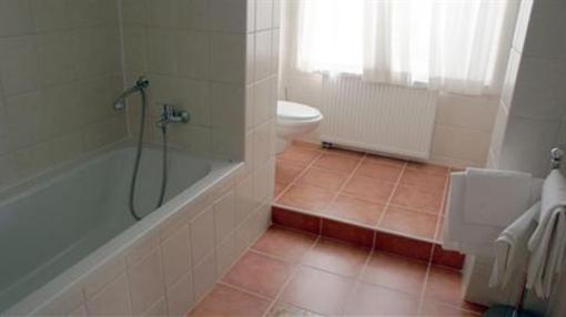 фото отеля Hotel Zamek Cerveny Hradek