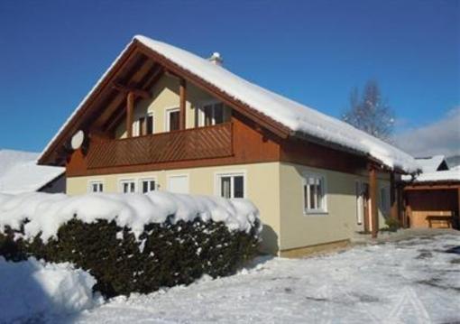 фото отеля Ferienwohnung Bergblick