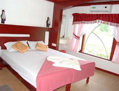 фото отеля Benbow Cruise and Holidays