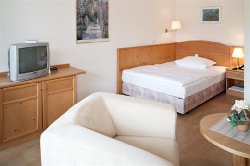 фото отеля Kursana Residenz und Seniorenhotel