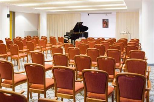 фото отеля Kursana Residenz und Seniorenhotel