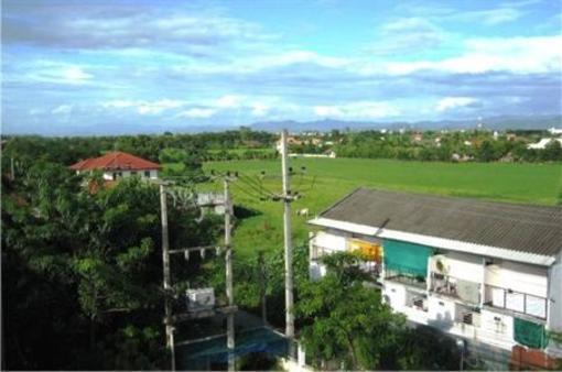 фото отеля Lamphun Place