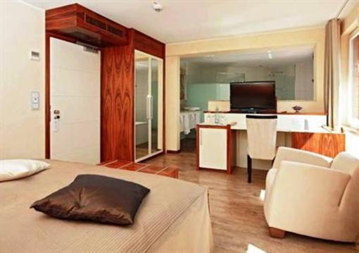 фото отеля Klutturm Hotel