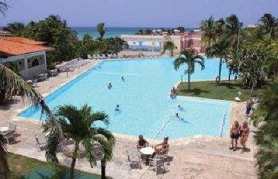 фото отеля Hotel Superclubs Breezes Varadero