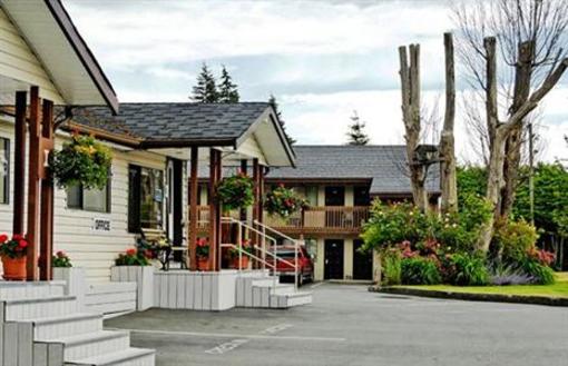 фото отеля Heritage River Inn