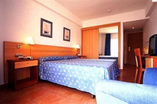 фото отеля Hotel Balmora De Cadiz Benalmadena