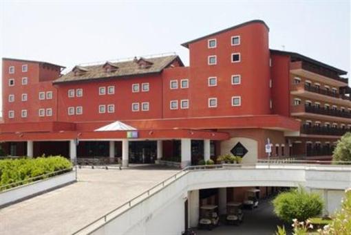 фото отеля Holiday Inn Resort Naples Castel Volturno