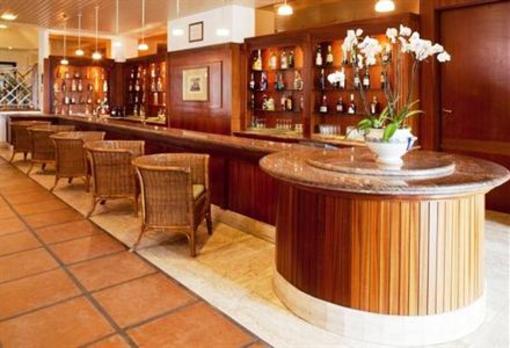 фото отеля Holiday Inn Resort Naples Castel Volturno