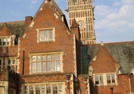 фото отеля Aldermaston Manor