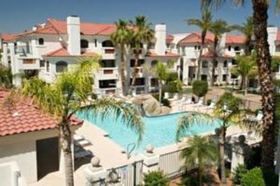 фото отеля San Marin Luxury Apartments and Suites