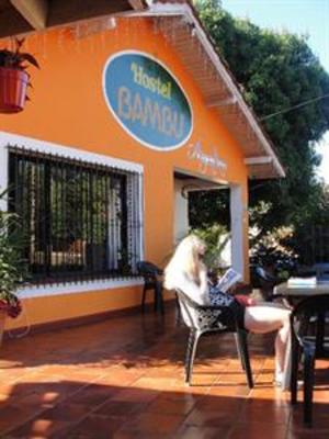 фото отеля Bambu Hostel Puerto Iguazu