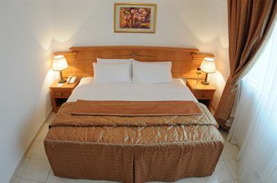 фото отеля Royal Regency Hotel Apartments