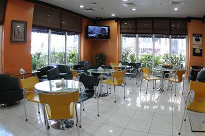 фото отеля Royal Regency Hotel Apartments