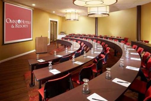 фото отеля Omni Newport News Hotel