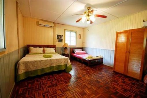 фото отеля The Kebun Homestay Kuching