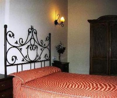 фото отеля Hotel Vega de Cazalla