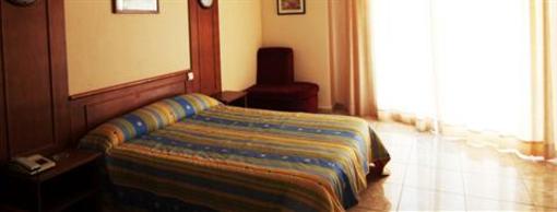 фото отеля Rallye Hotel L'Escala
