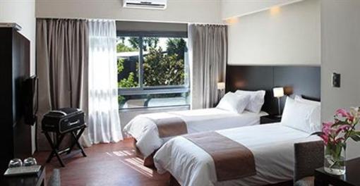 фото отеля Dazzler Hotel Campana