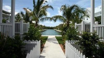 фото отеля Coral Lagoon Resort & Marina