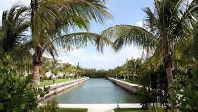 фото отеля Coral Lagoon Resort & Marina
