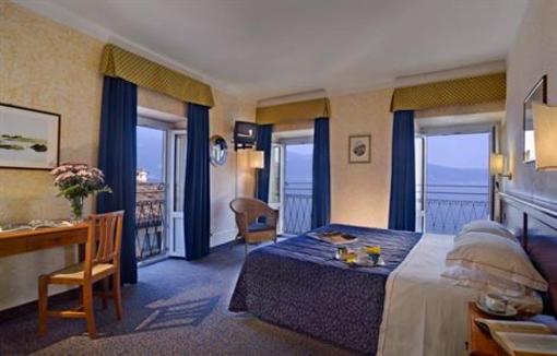 фото отеля Hotel Garni Riviera