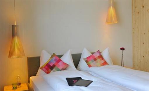 фото отеля Bestzeit Hotel and Sport