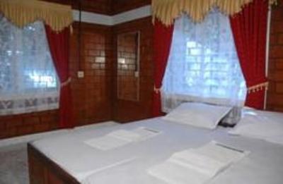 фото отеля Puthooram Ayurvedic Beach Resort