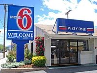 Motel 6 Bishop