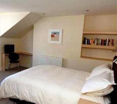 фото отеля Harbour House Weymouth