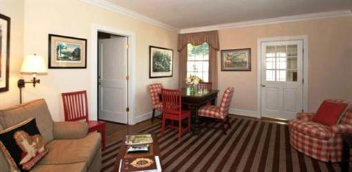 фото отеля Goodstone Inn & Estate Middleburg