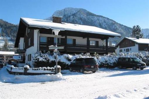 фото отеля Appartementhaus Sonnenheim Oberstdorf