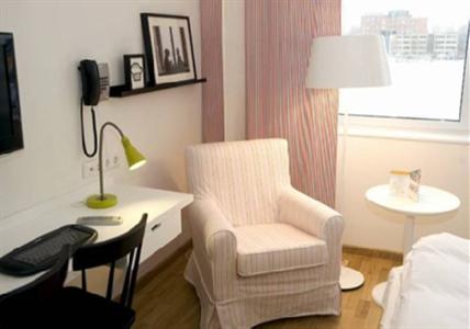 фото отеля Westcord Hotel Delft