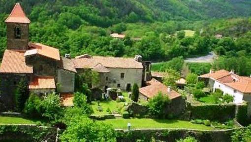 фото отеля Les Deux Abbesses Hotel Saint-Arcons-d'Allier