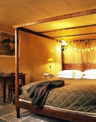 фото отеля Les Deux Abbesses Hotel Saint-Arcons-d'Allier