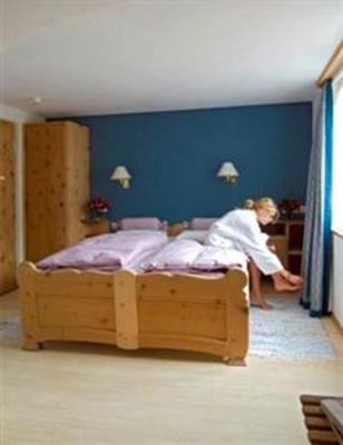 фото отеля Romantik Hotel Chesa Grischuna