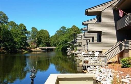 фото отеля Ocean Cove Townhomes at Palmetto Dunes