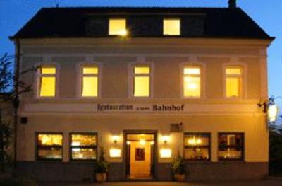 фото отеля Hotel Zum Bahnhof