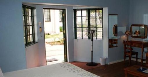 фото отеля Koo Karoo Guest Lodge