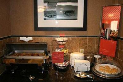 фото отеля Hampton Inn Bellevue