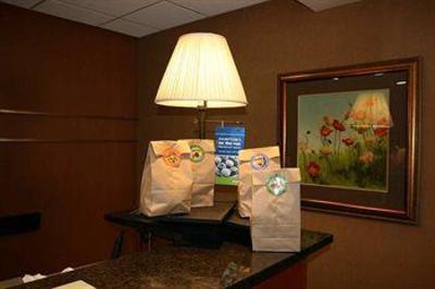 фото отеля Hampton Inn Bellevue