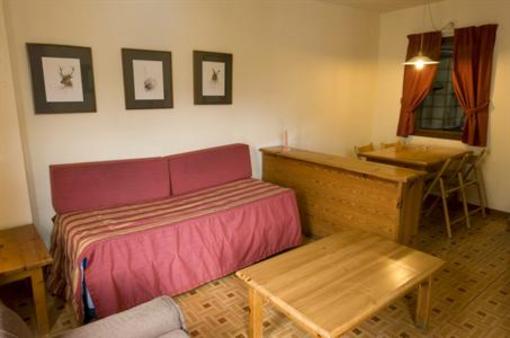 фото отеля Apartamentos Adelaida