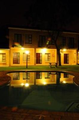 фото отеля Hoyohoyo Chartwell Lodge