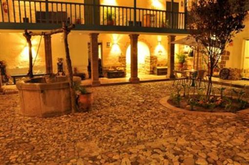 фото отеля Inkarri Hostal Cusco