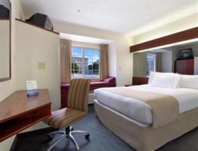 фото отеля Microtel Inn & Suites Beckley