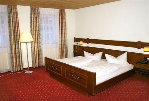 фото отеля Lamm Hotel & Restaurant Mosbach