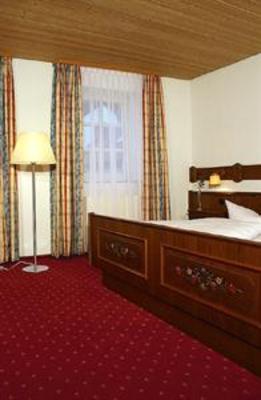 фото отеля Lamm Hotel & Restaurant Mosbach